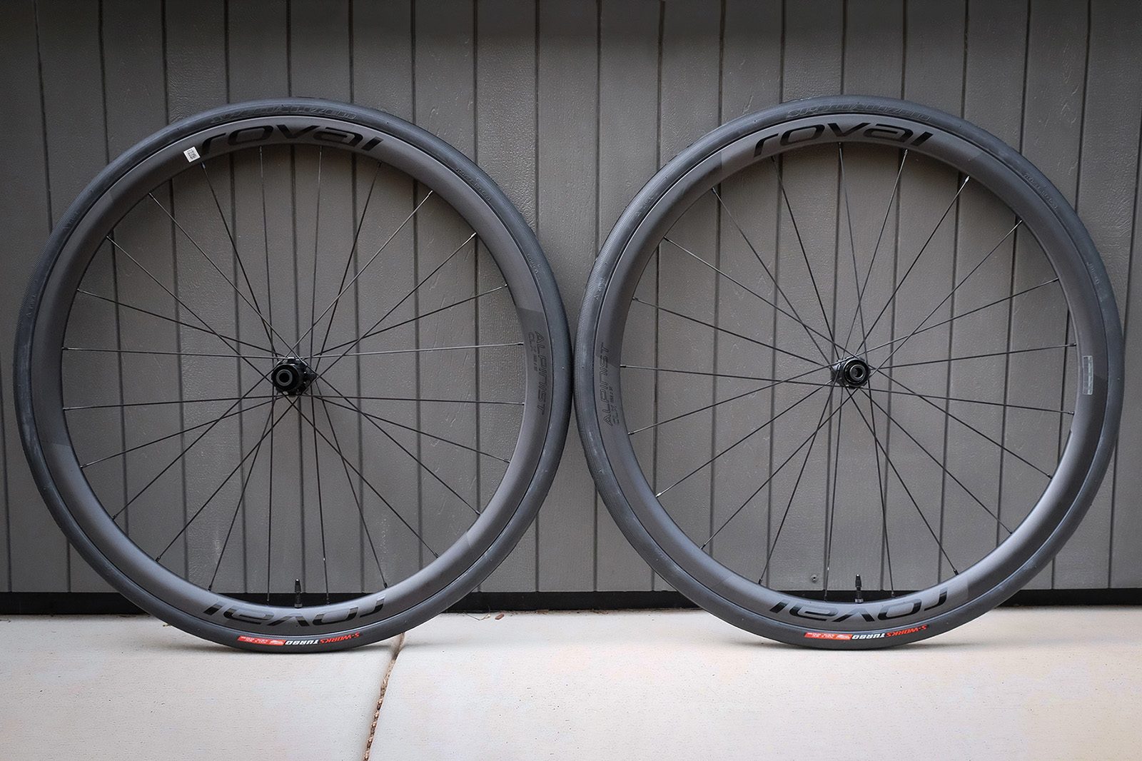 Roval Alpinist CLX II - wheelset Roval Alpinist CLX II road wheelset