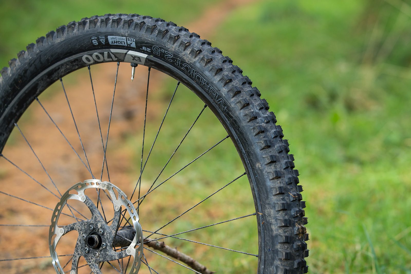 WTB Verdict TCS Light High Grip Slash Guard mountain bike tyre