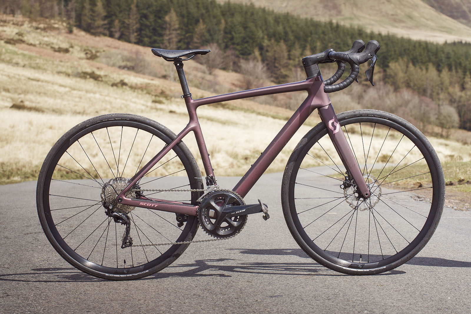 Scott Contessa Addict 25 women's road bike