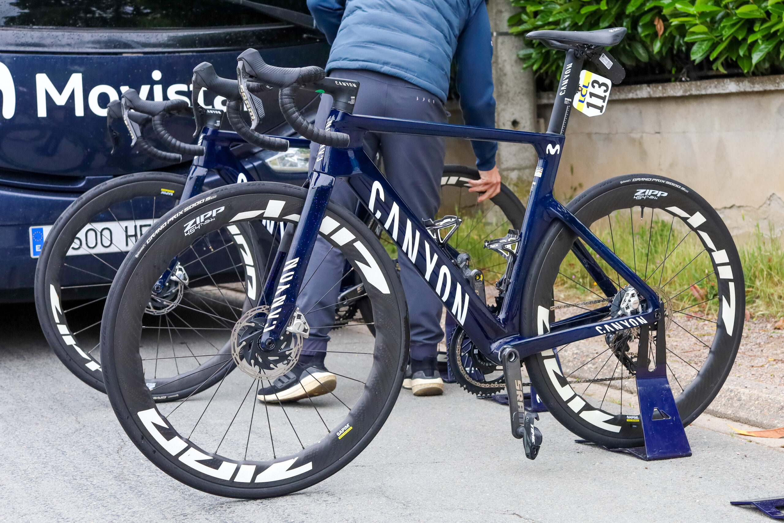 2025 Canyon Aeroad